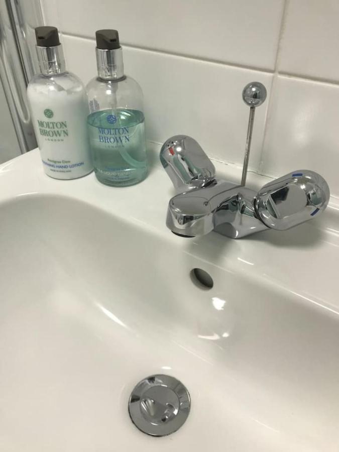 Lovely 2- Bed In Apartment Hawick